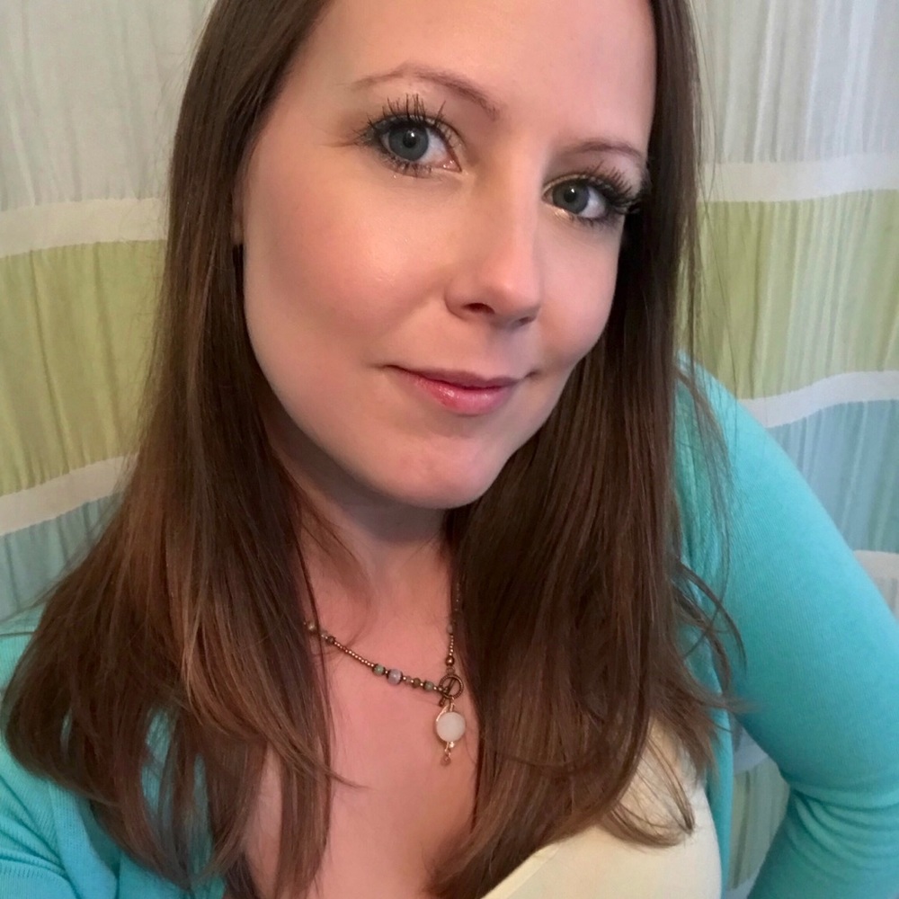 Meet your Posher, Stefanie
